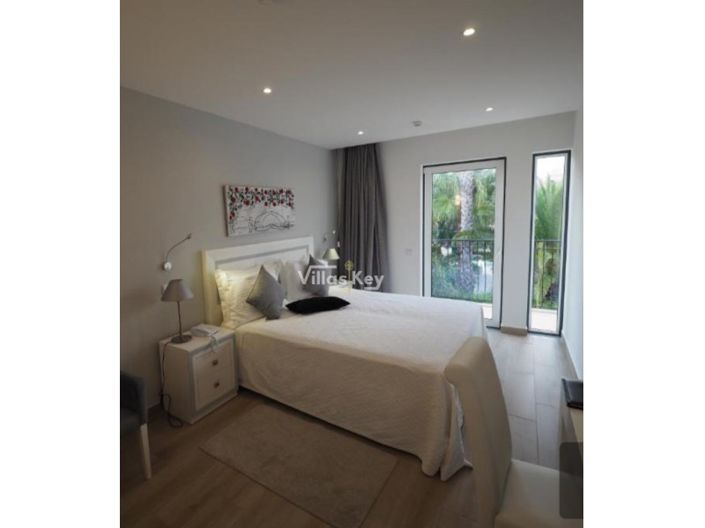 Image No.23-25 Bed Apartment for sale