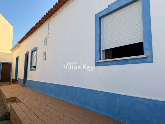 Image No.22-5 Bed House for sale