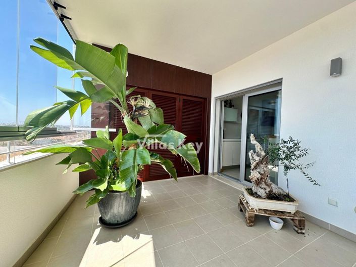 Image No.12-2 Bed Apartment for sale