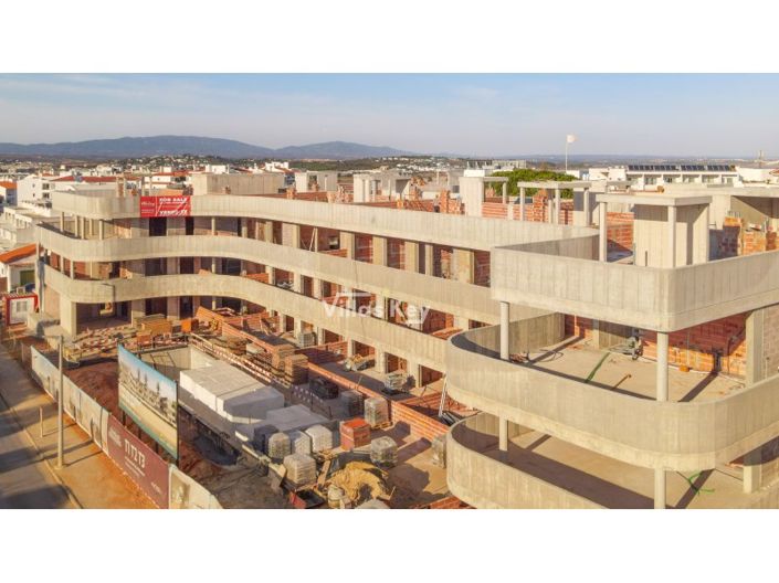 Image No.22-3 Bed Apartment for sale