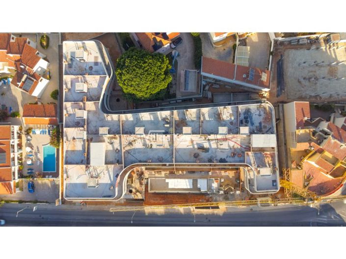 Image No.23-3 Bed Apartment for sale