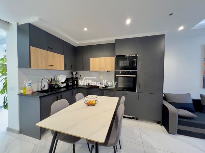 Image No.4-3 Bed House for sale