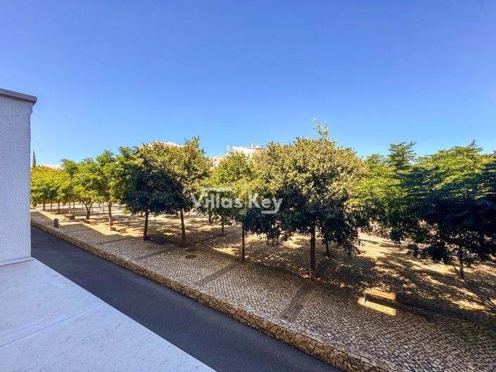 Image No.19-2 Bed Apartment for sale