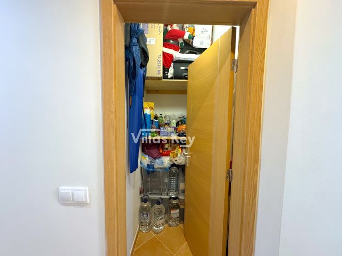 Image No.21-2 Bed Apartment for sale