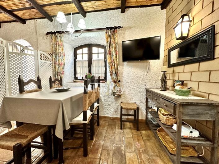 Image No.2-3 Bed House for sale