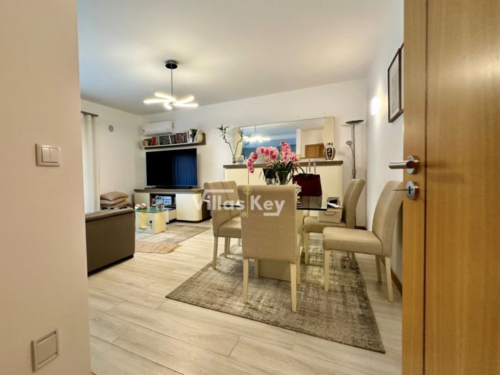 Image No.26-2 Bed Apartment for sale