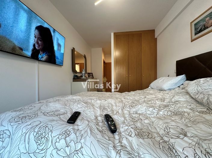 Image No.27-2 Bed Apartment for sale