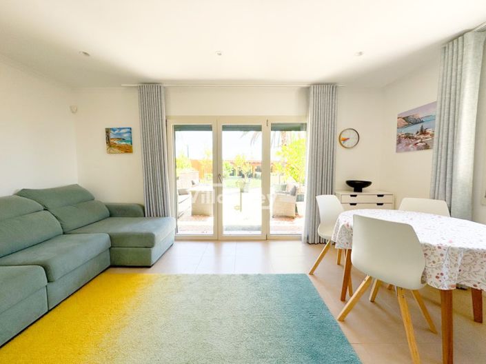 Image No.5-Maison de 2 chambres à vendre à Lagos