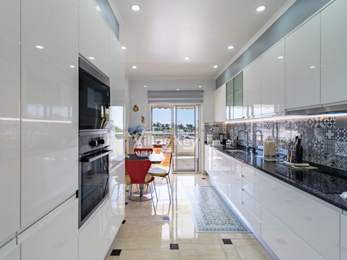 Image No.13-2 Bed Apartment for sale