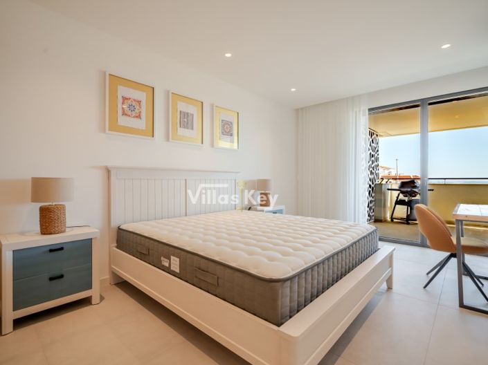 Image No.17-2 Bed Apartment for sale