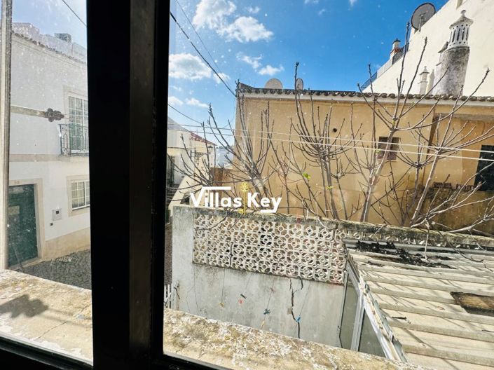 Image No.15-5 Bed House for sale