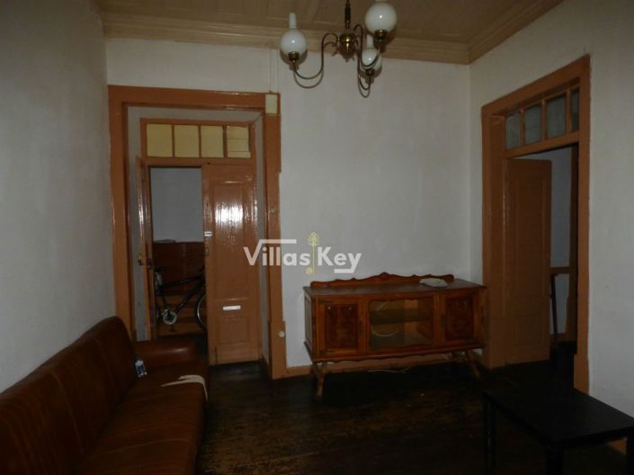 Image No.22-5 Bed House for sale