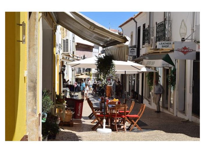 Image No.27-5 Bed House for sale