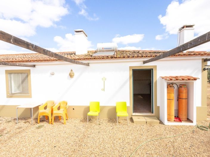 Image No.46-8 Bed Farmhouse for sale