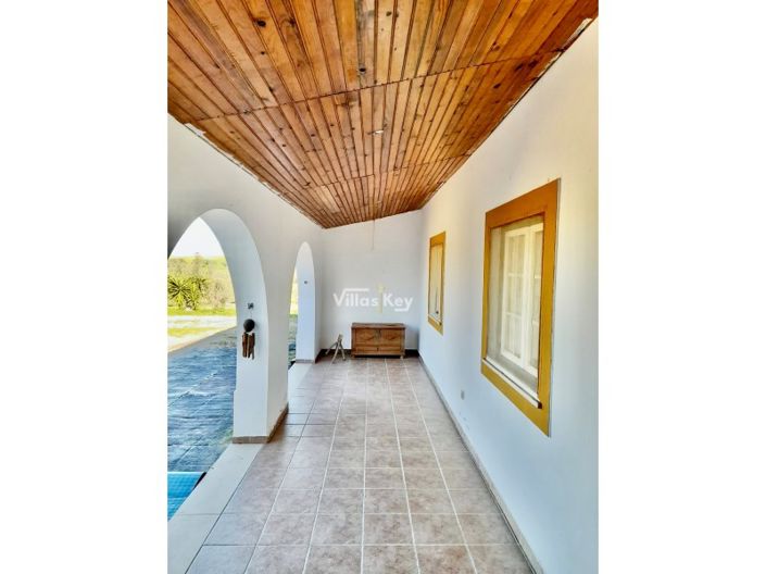 Image No.48-8 Bed Farmhouse for sale