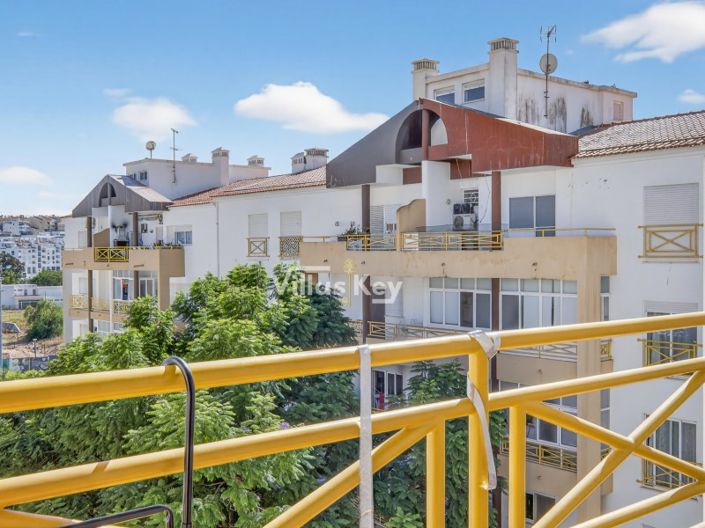 Image No.26-3 Bed Apartment for sale