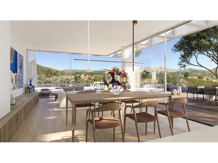 Image No.4-2 Bed House for sale