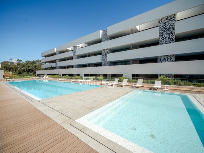 Image No.25-2 Bed Apartment for sale