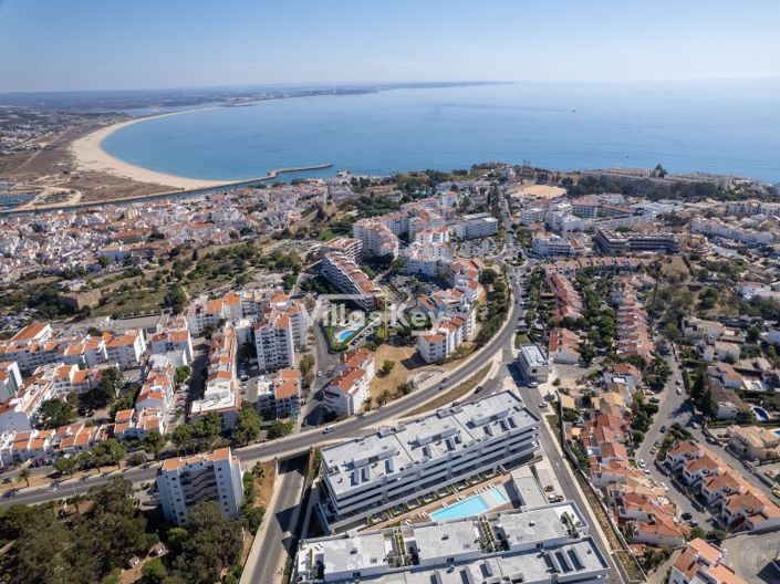 Image No.30-2 Bed Apartment for sale