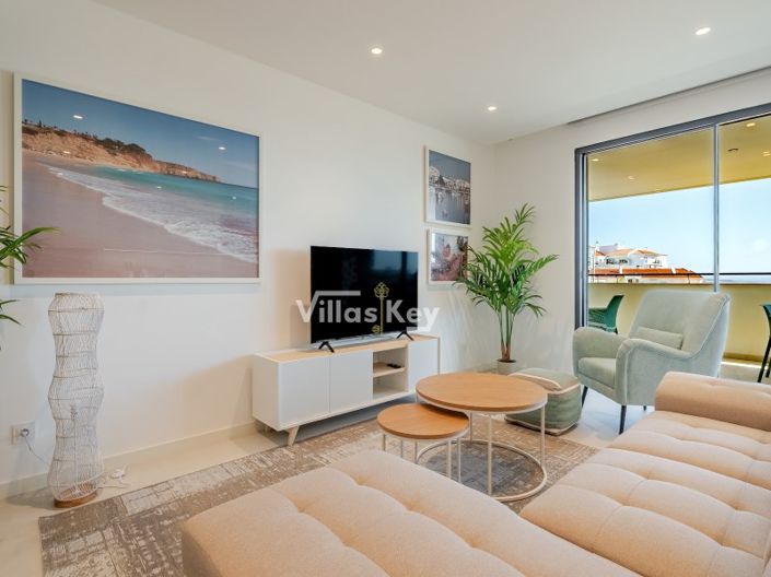 Image No.8-2 Bed Apartment for sale