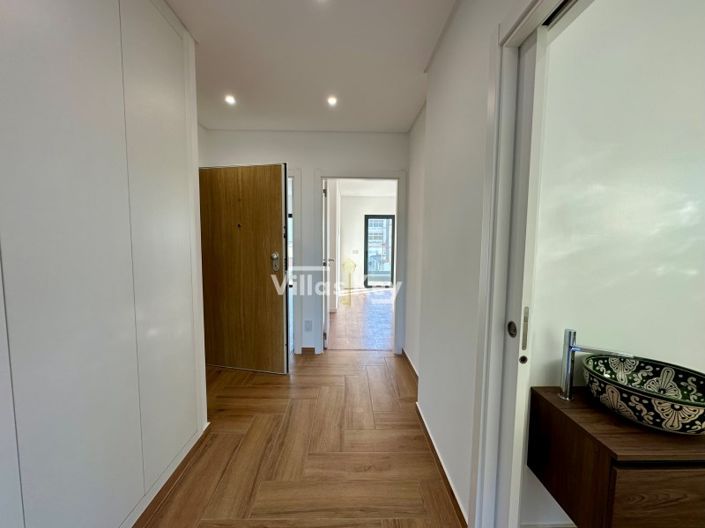 Image No.13-2 Bed Apartment for sale