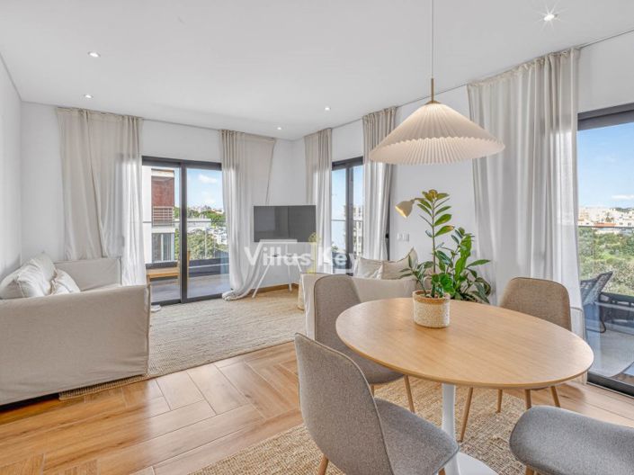 Image No.9-2 Bed Apartment for sale