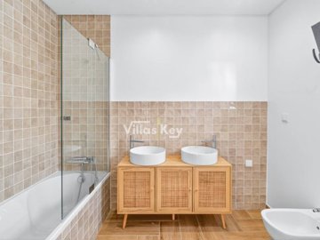 id42feac01-0000-0500-0000-000018820d69