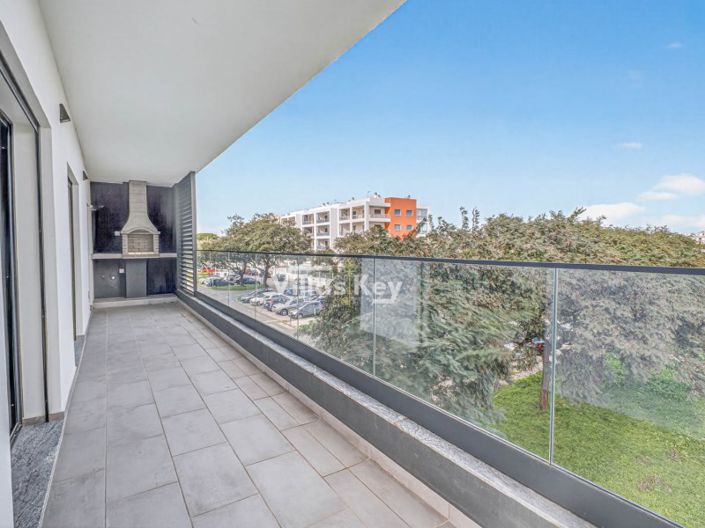 Image No.17-3 Bed Apartment for sale