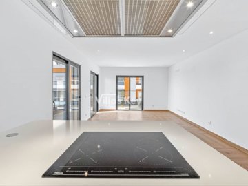 id42feac01-0000-0500-0000-000018820d64