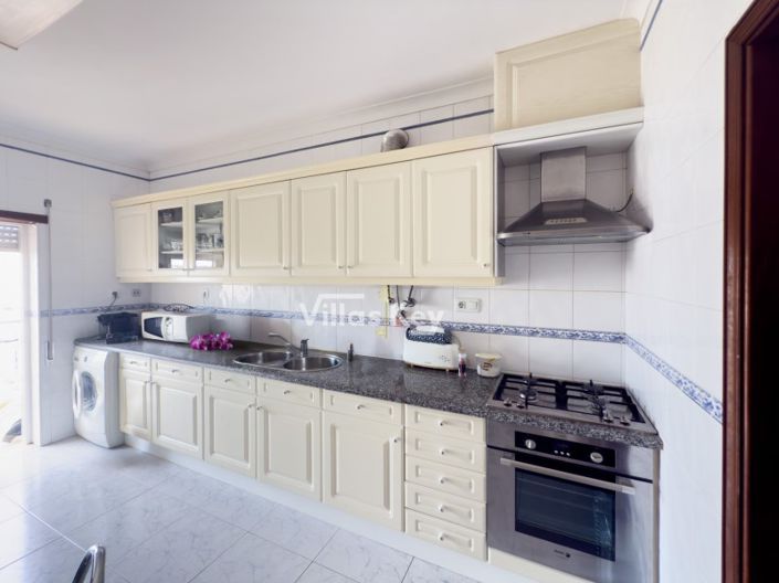 Image No.9-Appartement de 2 chambres à vendre à Lagos