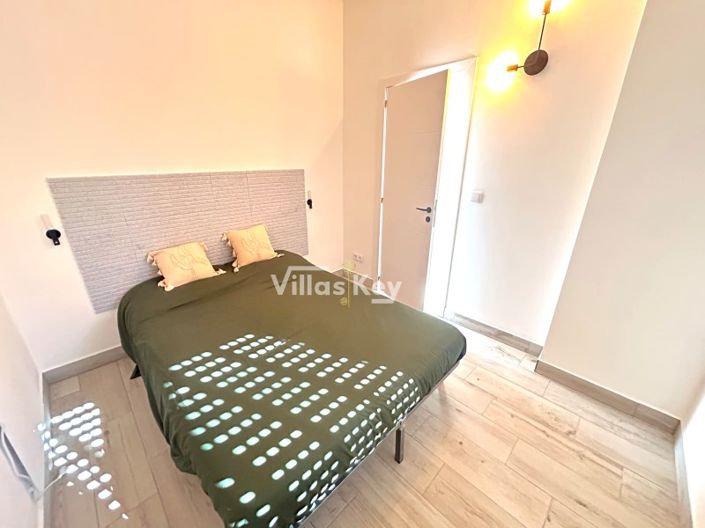 Image No.10-3 Bed Apartment for sale