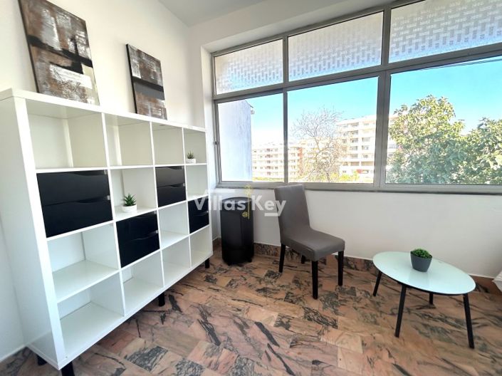 Image No.14-3 Bed Apartment for sale