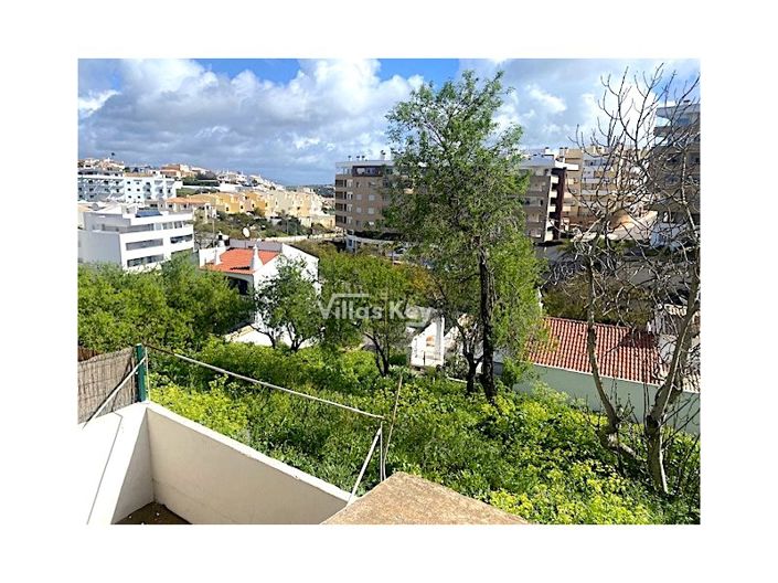 Image No.16-Appartement de 3 chambres à vendre à Lagos