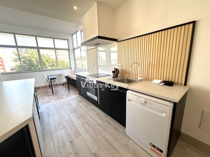 Image No.3-3 Bed Apartment for sale