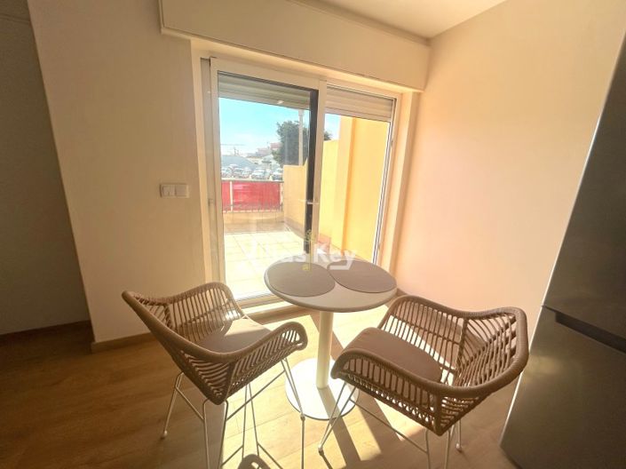 Image No.10-7 Bed House for sale