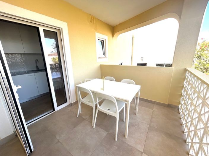 Image No.19-7 Bed House for sale