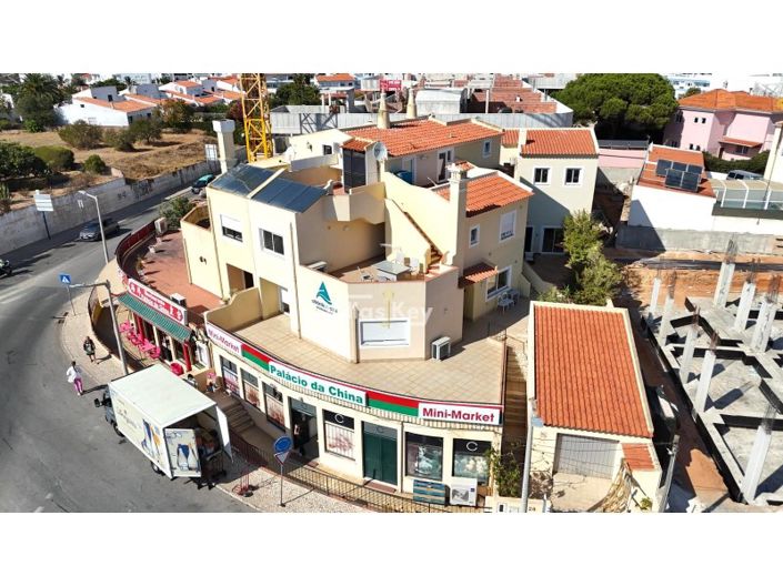 Image No.2-7 Bed House for sale