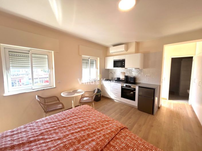 Image No.33-7 Bed House for sale