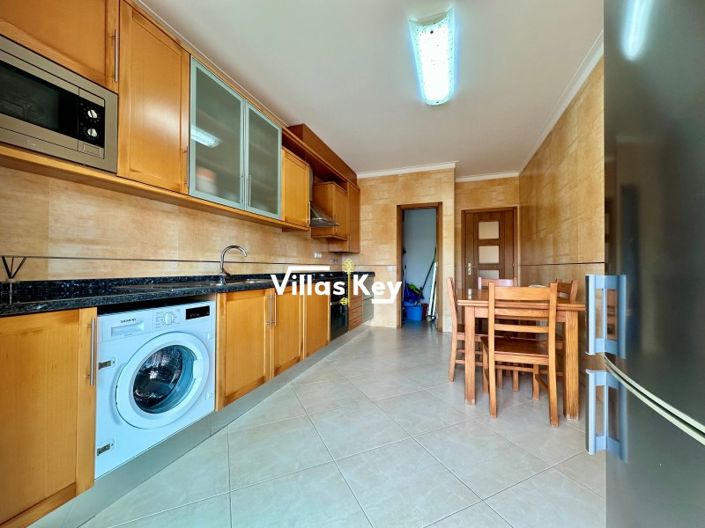 Image No.12-2 Bed Apartment for sale