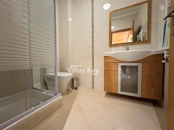 Image No.14-2 Bed Apartment for sale