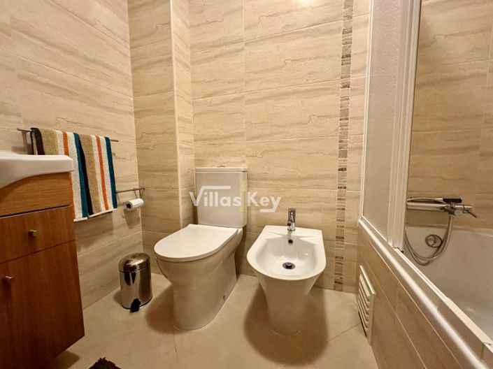 Image No.15-2 Bed Apartment for sale