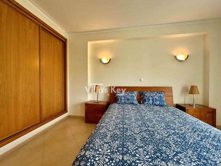 Image No.20-2 Bed Apartment for sale