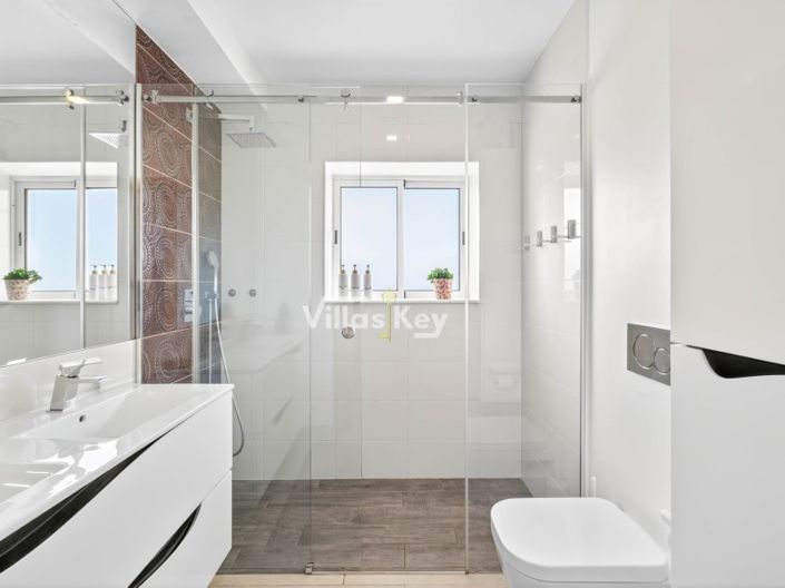 Image No.16-Appartement de 2 chambres à vendre à Lagos