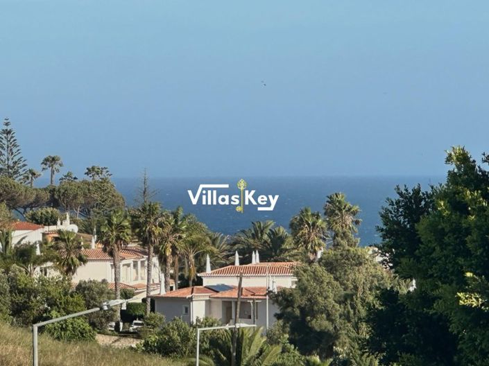 Image No.22-2 Bed Apartment for sale