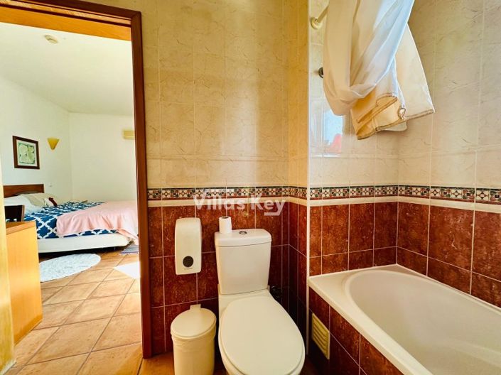 Image No.24-2 Bed Apartment for sale