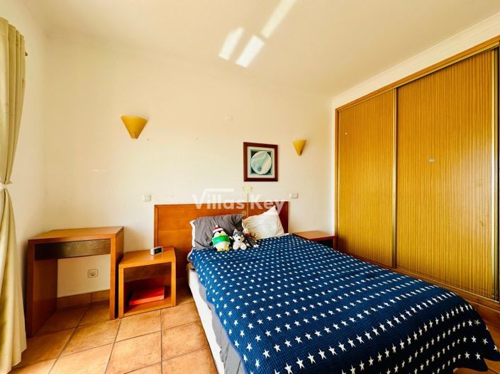 Image No.26-2 Bed Apartment for sale