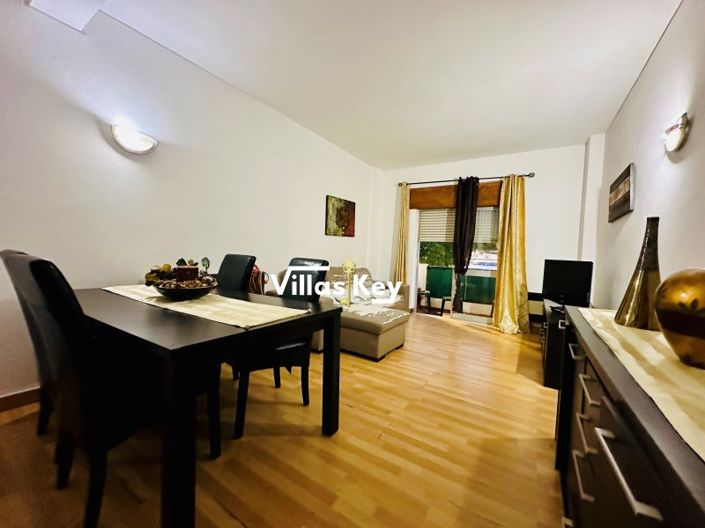 Image No.2-Appartement de 2 chambres à vendre à Lagos