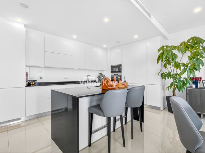 Image No.17-Appartement de 3 chambres à vendre à Lagos