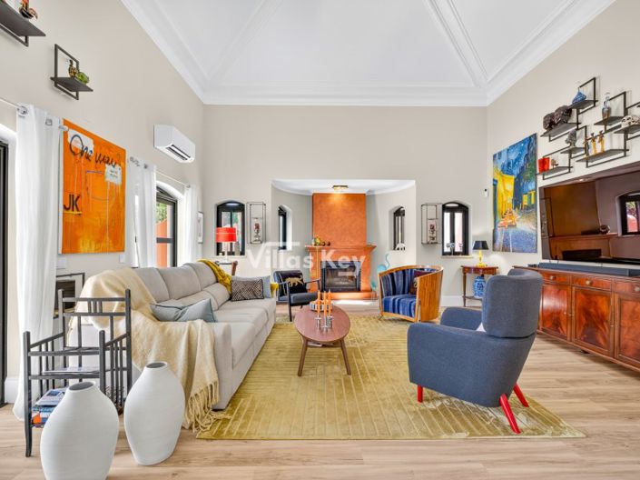 Image No.12-3 Bed House for sale