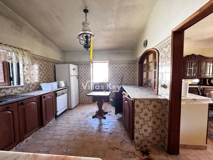 Image No.18-3 Bed House for sale